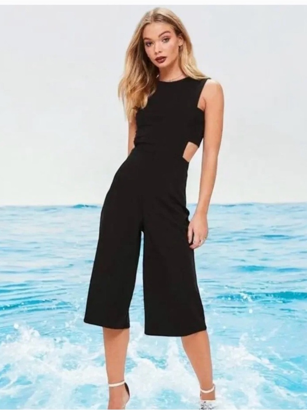 Missguided Black Sleeveless Cutout Crop Wide-Leg Jumpsuit